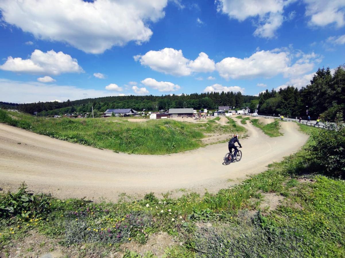 Staycozy Bike&Ski Apartments, Barrierefrei, Free Wifi, Erdgeschoss Winterberg Exteriör bild